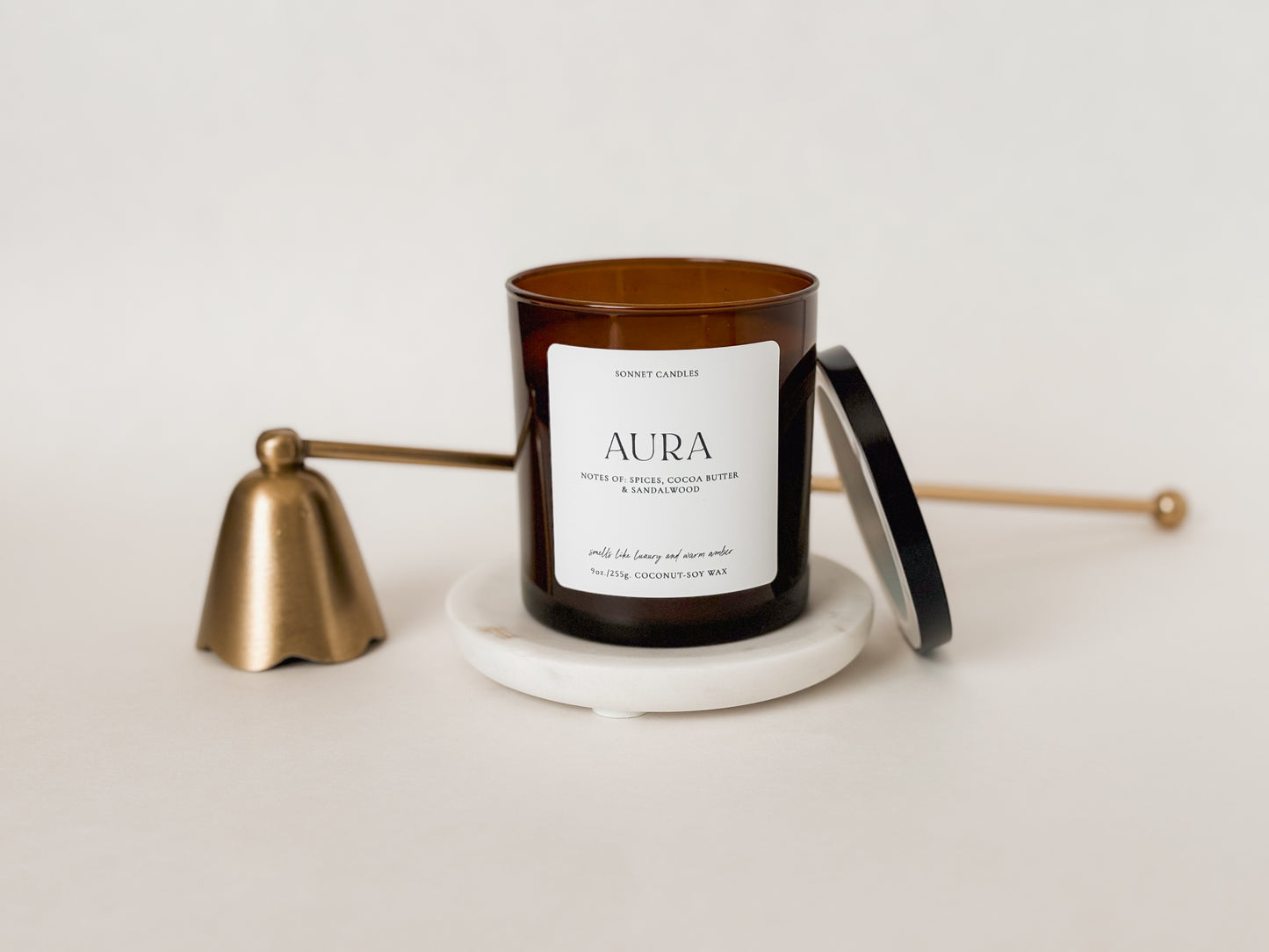 Aura 9 oz Candle